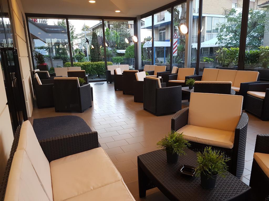 提格里奥酒店 里米尼 外观 照片